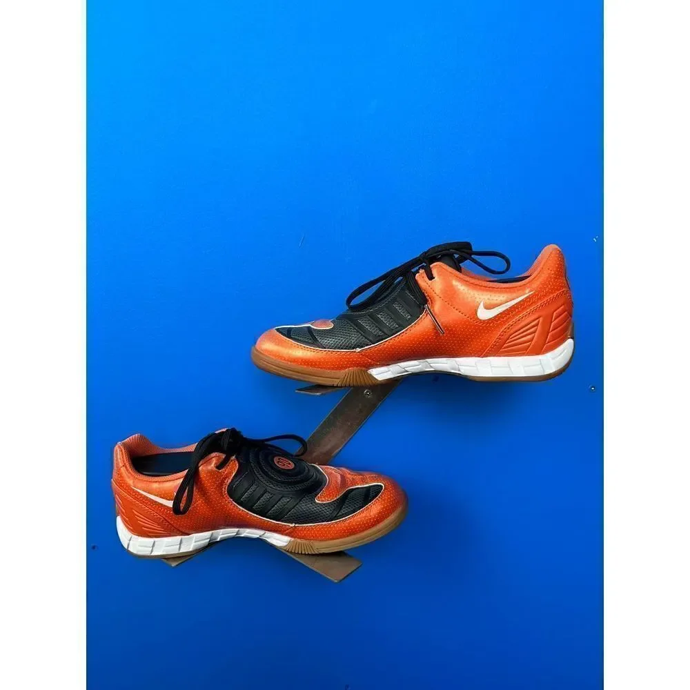 NIKE Total 90 SHOOT II TF Soccer Football 318884-081 Size 4Y Orange